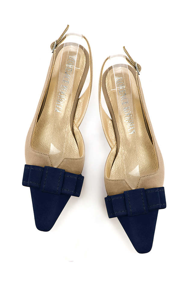 Navy blue and tan beige women's open back shoes, with a knot. Tapered toe. Low kitten heels. Top view - Florence KOOIJMAN
